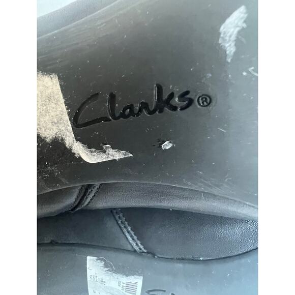 Clark’s Artisan Calla Blossom Black Leather Pointy Toe Low Heel Ankle Boots 10M - Picture 12 of 12